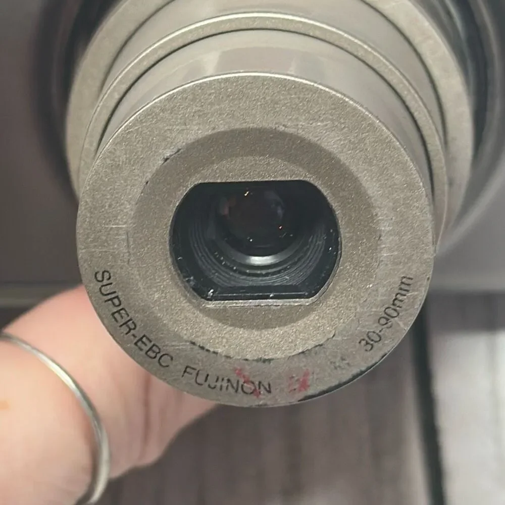 FujiFilm Endeavor 300ix Zoom APS Point and Shoot Film‎ Camera